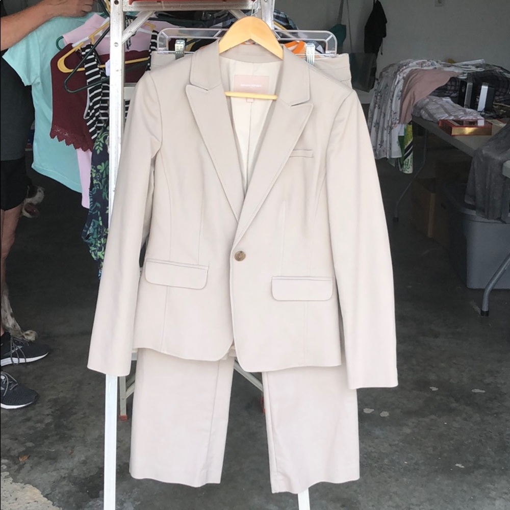 Banana Republic Suit